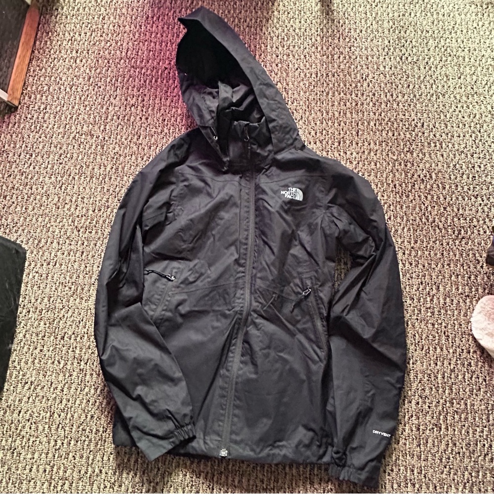 North face resolve plus rain jacket - image 2